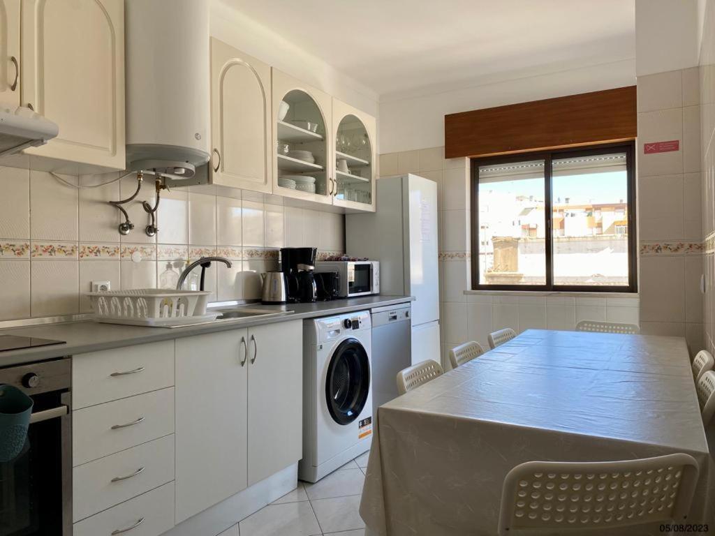 Blife Julya Private Rooms Фару Экстерьер фото