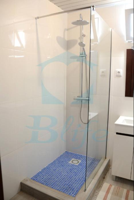 Blife Julya Private Rooms Фару Экстерьер фото